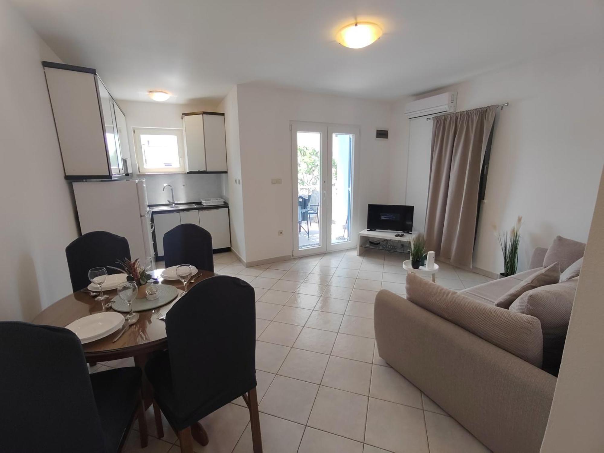Apartman Karmen Apartment ซรีมา ภายนอก รูปภาพ