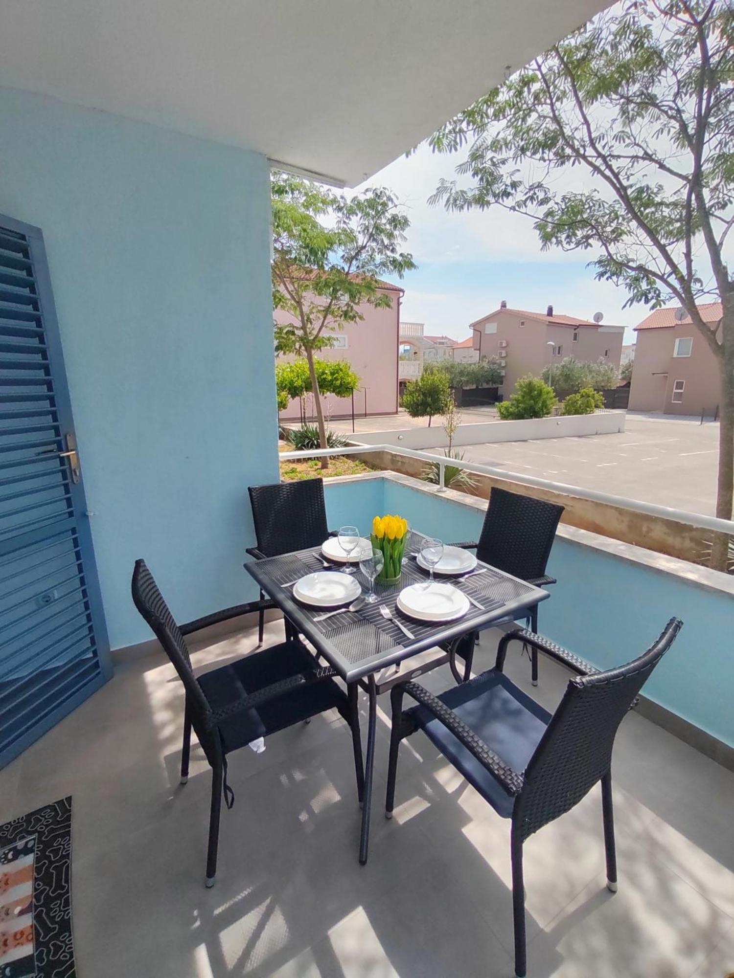 Apartman Karmen Apartment ซรีมา ภายนอก รูปภาพ