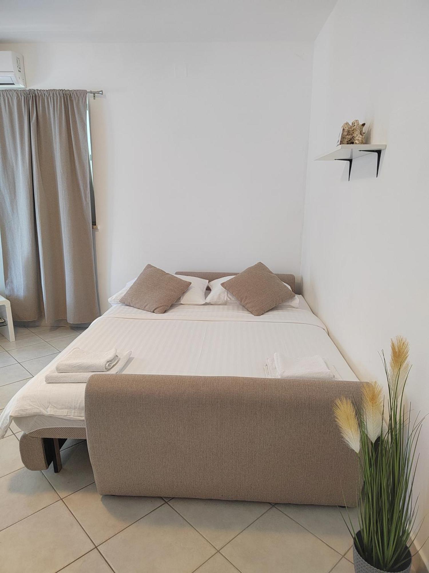 Apartman Karmen Apartment ซรีมา ภายนอก รูปภาพ
